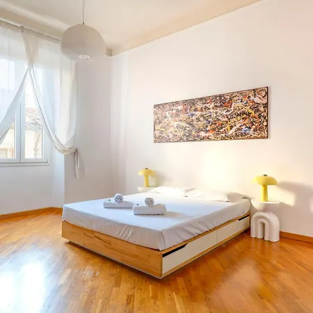 Di Design In Via Gioberti * فلورنس