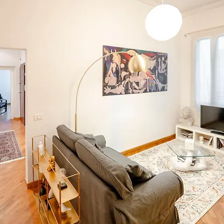 Di Design In Via Gioberti فلورنس