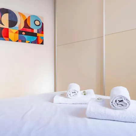 Di Design In Via Gioberti شقة *